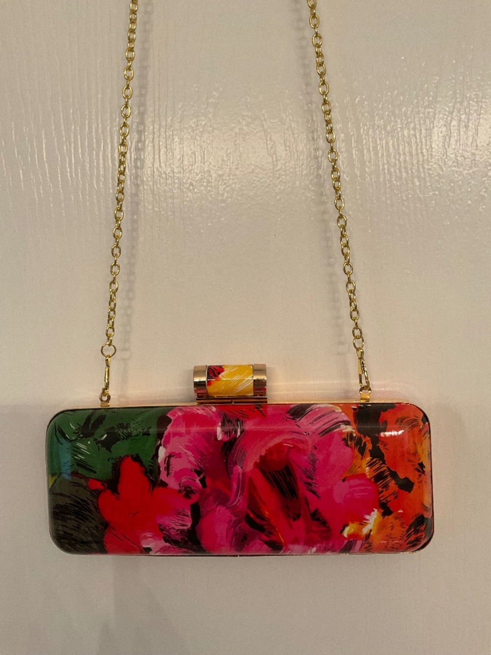 Hearty Trendy Pink Orange Floral Clutch Purse Crossbody Chain Hard Shell